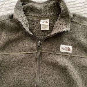 North Face long sleeve pullover